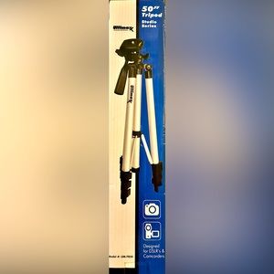 lite weight tripod storage size 15” open to 50”. Brand new never been used.